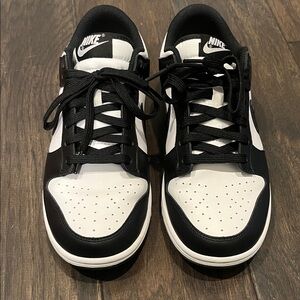 Women’s Nike Dunks Low Pandas
